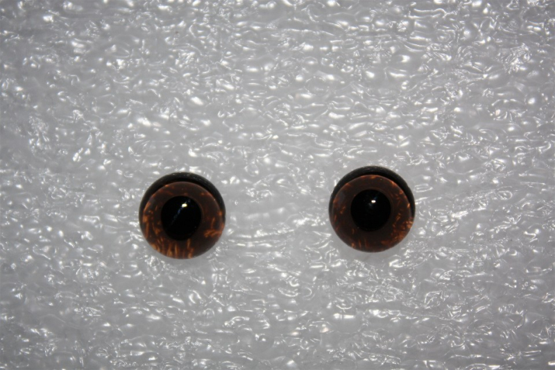 LA-0301188-412  Hellbraune Glasaugen mit gesprenkelter Pupille 6-12mm