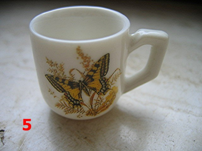 KT-001   Tasse Schmetterling versch.Motive